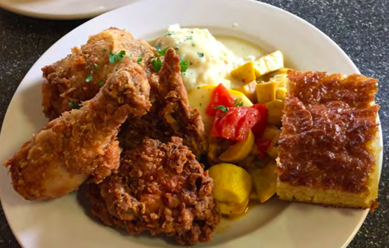 Fried Chicken at Grits & Groceries